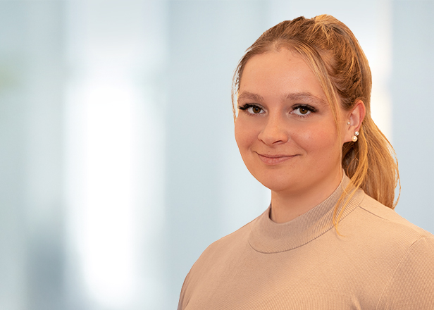 Portrait von Frau Kathrin Haake.