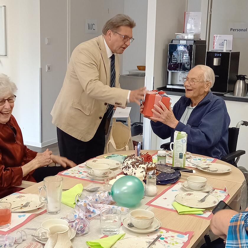 101. Geburtstag im Johanniter-Quartier