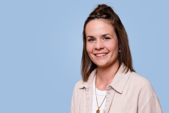 Porträtfoto von Lara Sztun