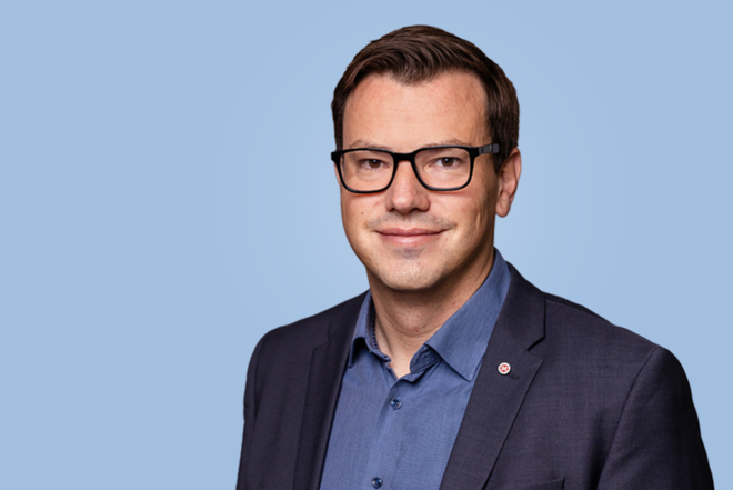 Porträtfoto von Yonathan Arnold