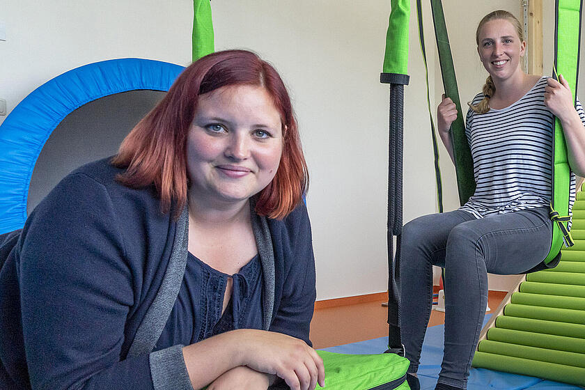 Unser Team der Praxis für Ergotherapie und Logopädie: Franzsika Dzaack, Marike Werner und Lotta Holsten (v.l.)
