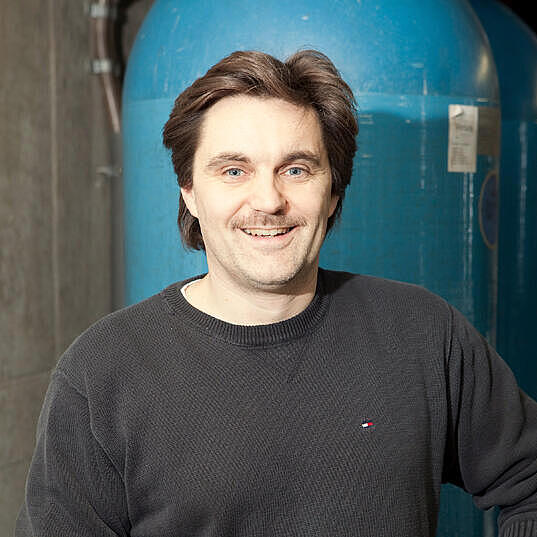Herr Kroll, Mitarbeiter der Haustechnik der Klinik am Korso