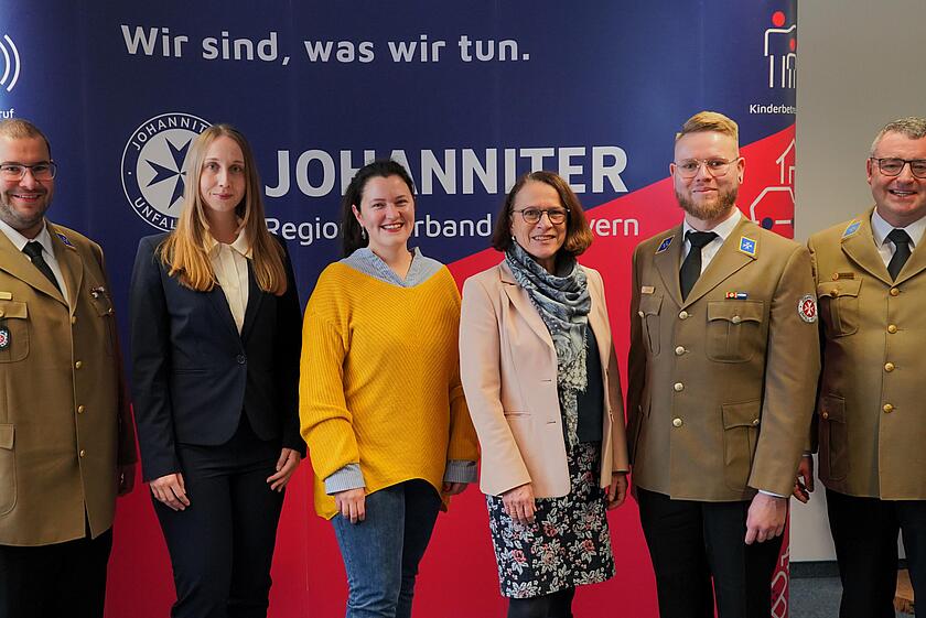 Die Johanniter in Ostbayern haben heute ihre neuen Räumlichkeiten für die Flüchtlingshilfe eingeweiht. 